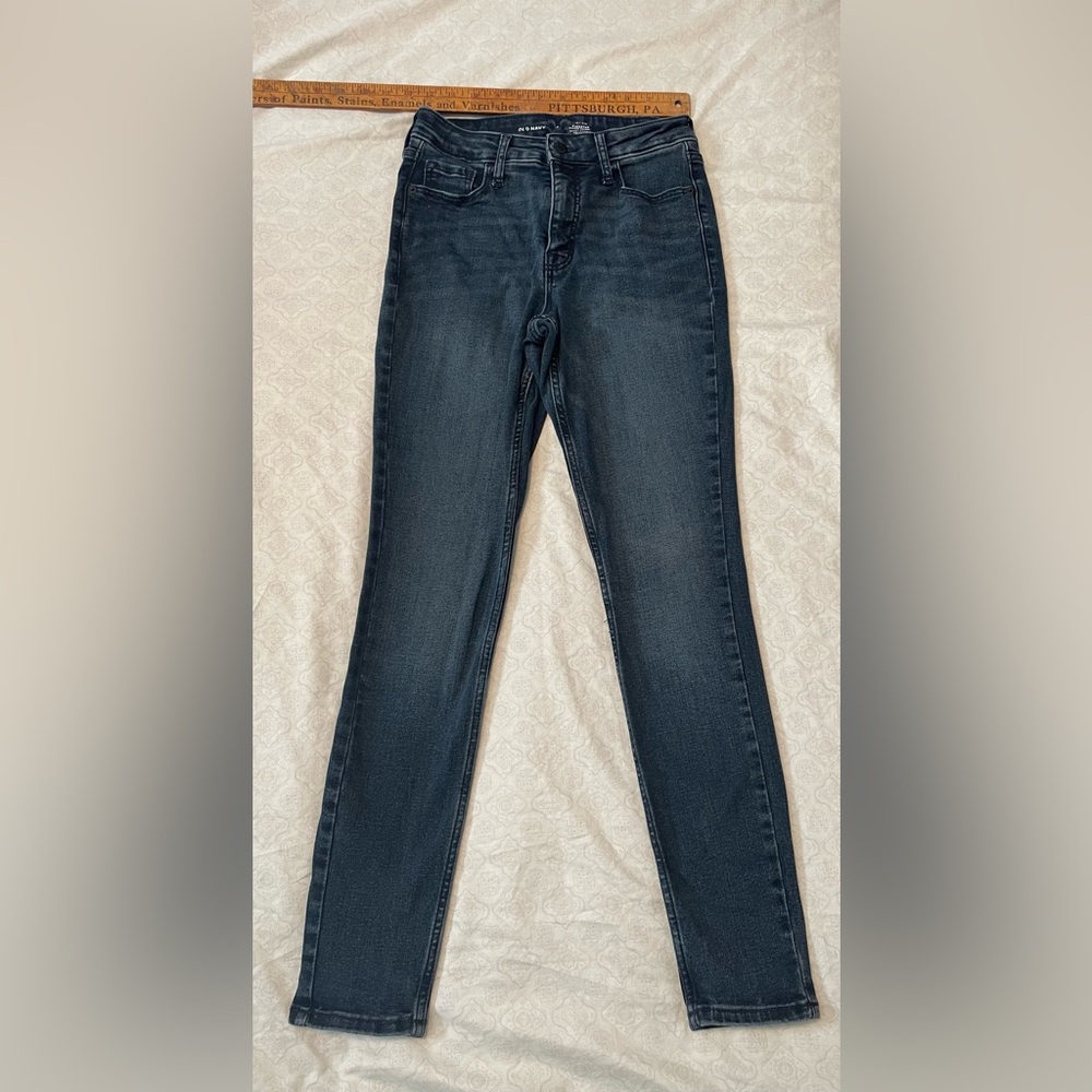 Old Navy High-Waisted Rockstar Super-Skinny Jeans